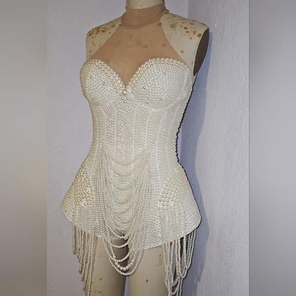 Pearl corset shorts romper - Picture 2 of 6